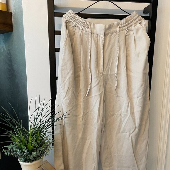 Club Monaco Relaxed Drawstring Pants – Sandstone Beige (Large) - Picture 1 of 6